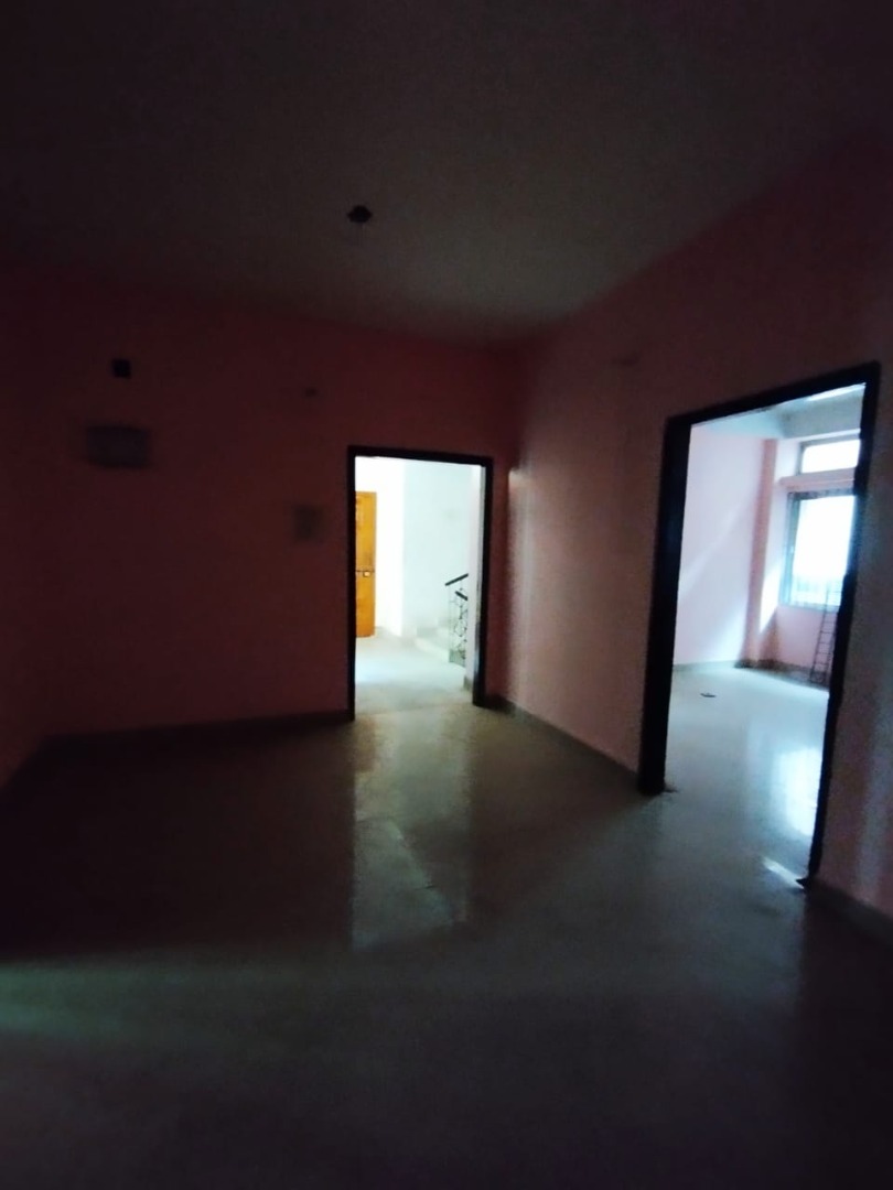 Unfurnished 2bhk in Panjabari Rd, Barbari Village, Guwahati, Assam, India for Rent